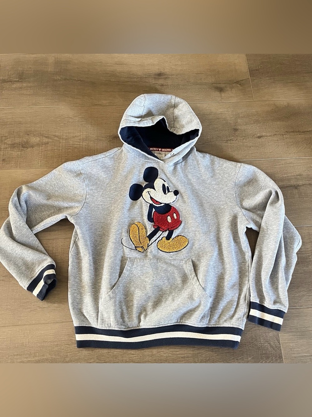 Disney Parks Walt Disney World Mickey Gray Sweatshirt Hoody Adult Size Small
